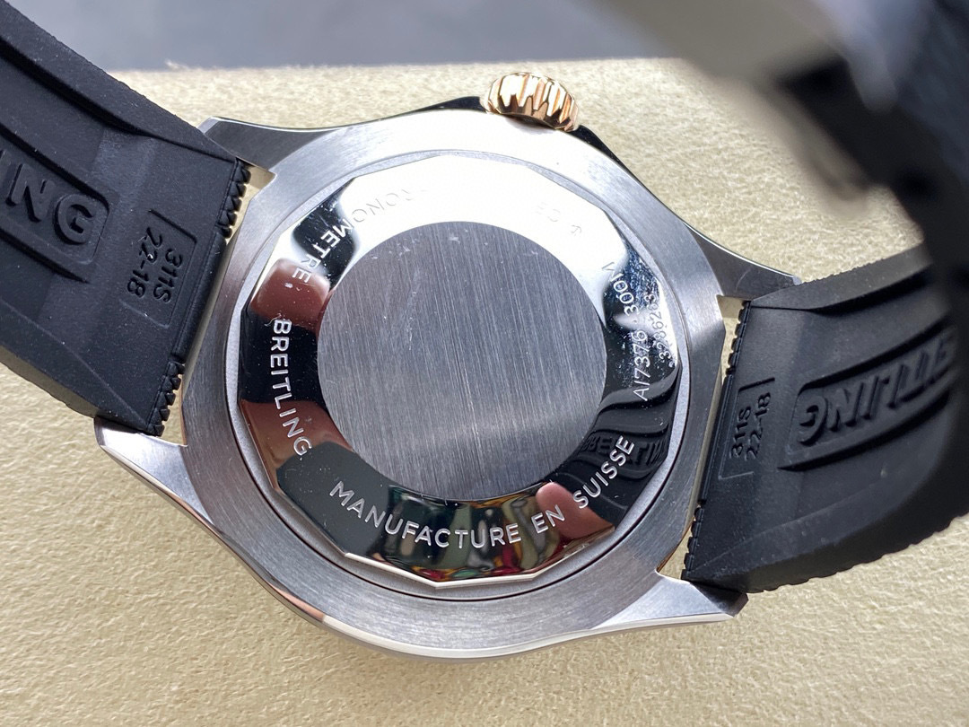 Breitling Focus on big factory goods