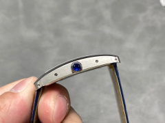 Cartier Focus on big factory goods