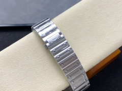 Cartier Focus on big factory goods