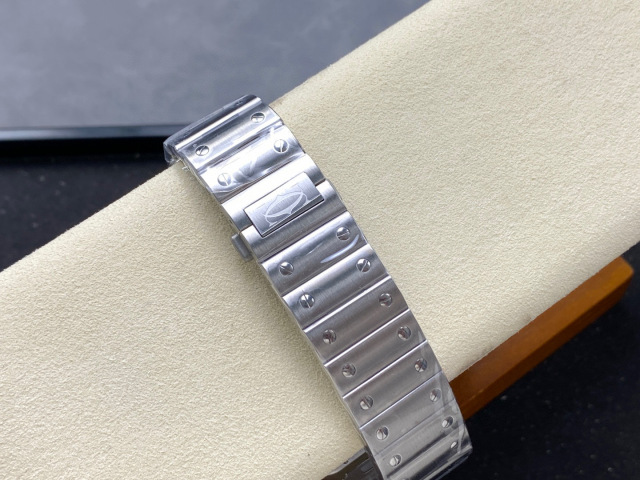 Cartier Focus on big factory goods