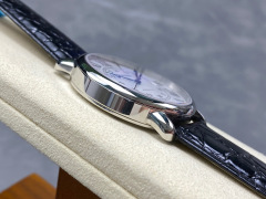 Cartier Focus on big factory goods