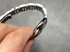 Cartier Focus on big factory goods