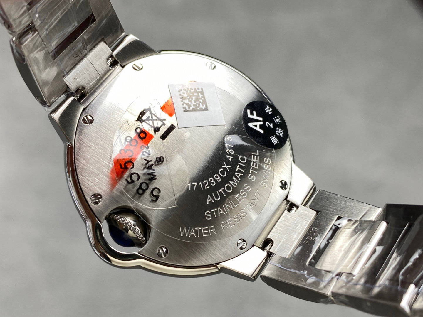Cartier Focus on big factory goods