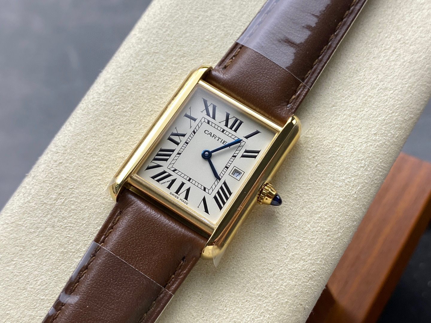 Cartier Focus on big factory goods