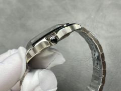 Cartier Focus on big factory goods