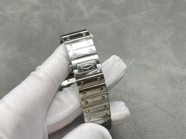 Cartier Focus on big factory goods