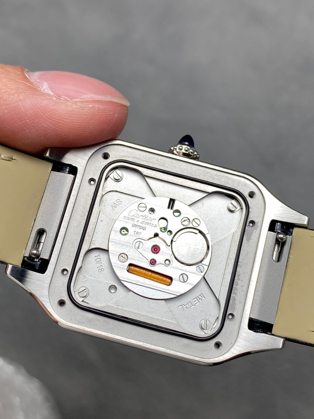 Cartier Focus on big factory goods