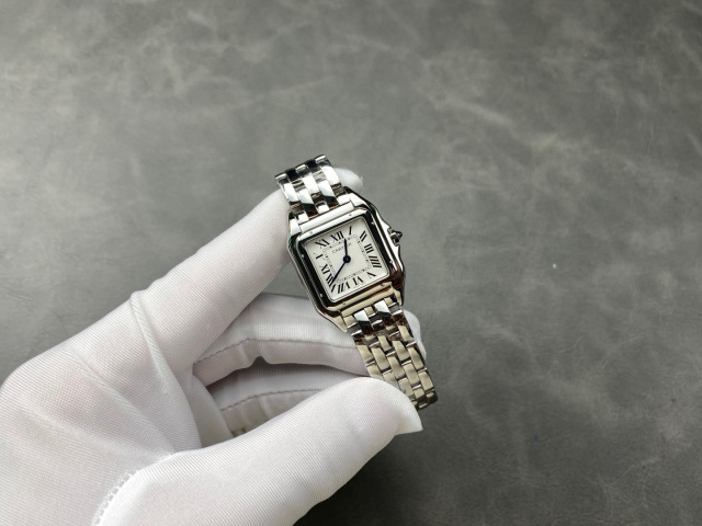 Cartier Focus on big factory goods