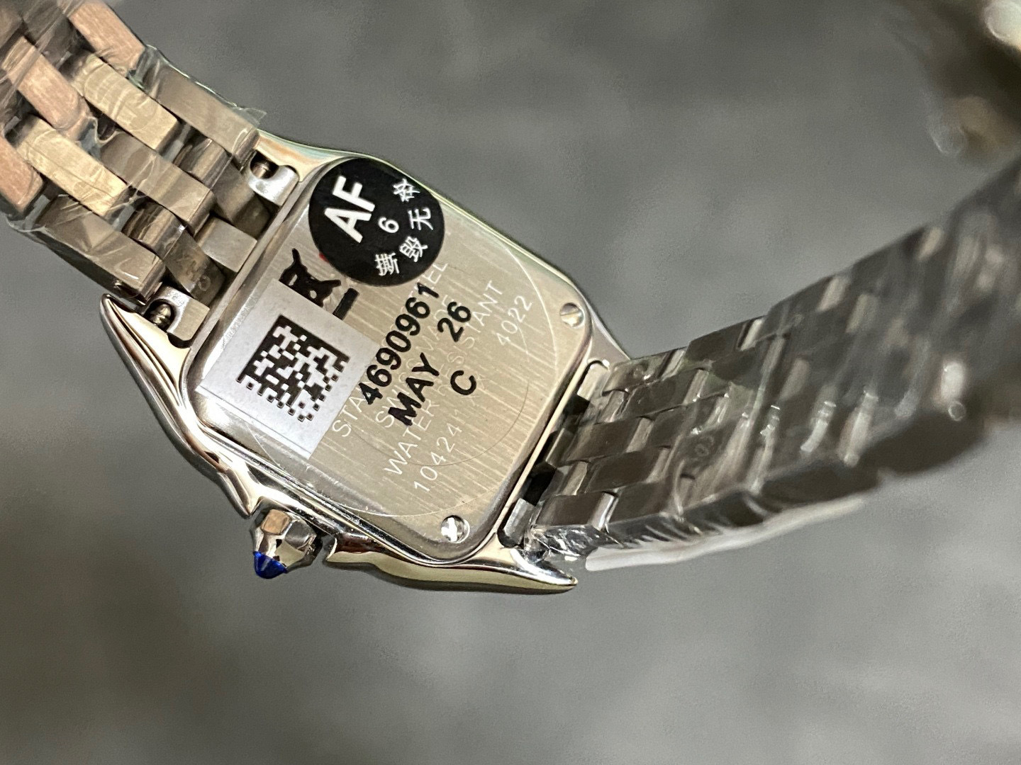 Cartier Focus on big factory goods
