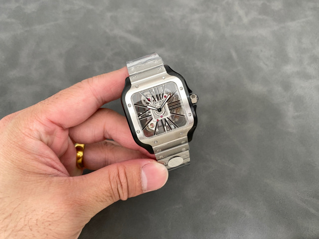 Cartier Focus on big factory goods