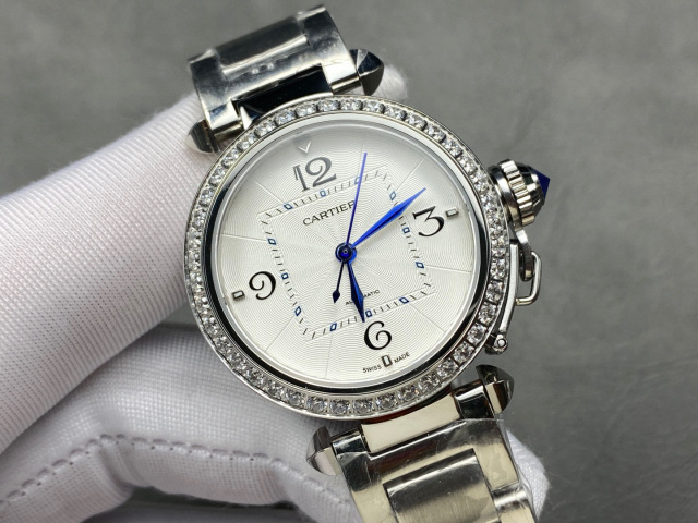 Cartier Focus on big factory goods