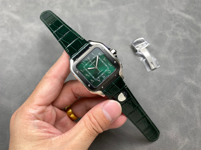 Cartier Focus on big factory goods