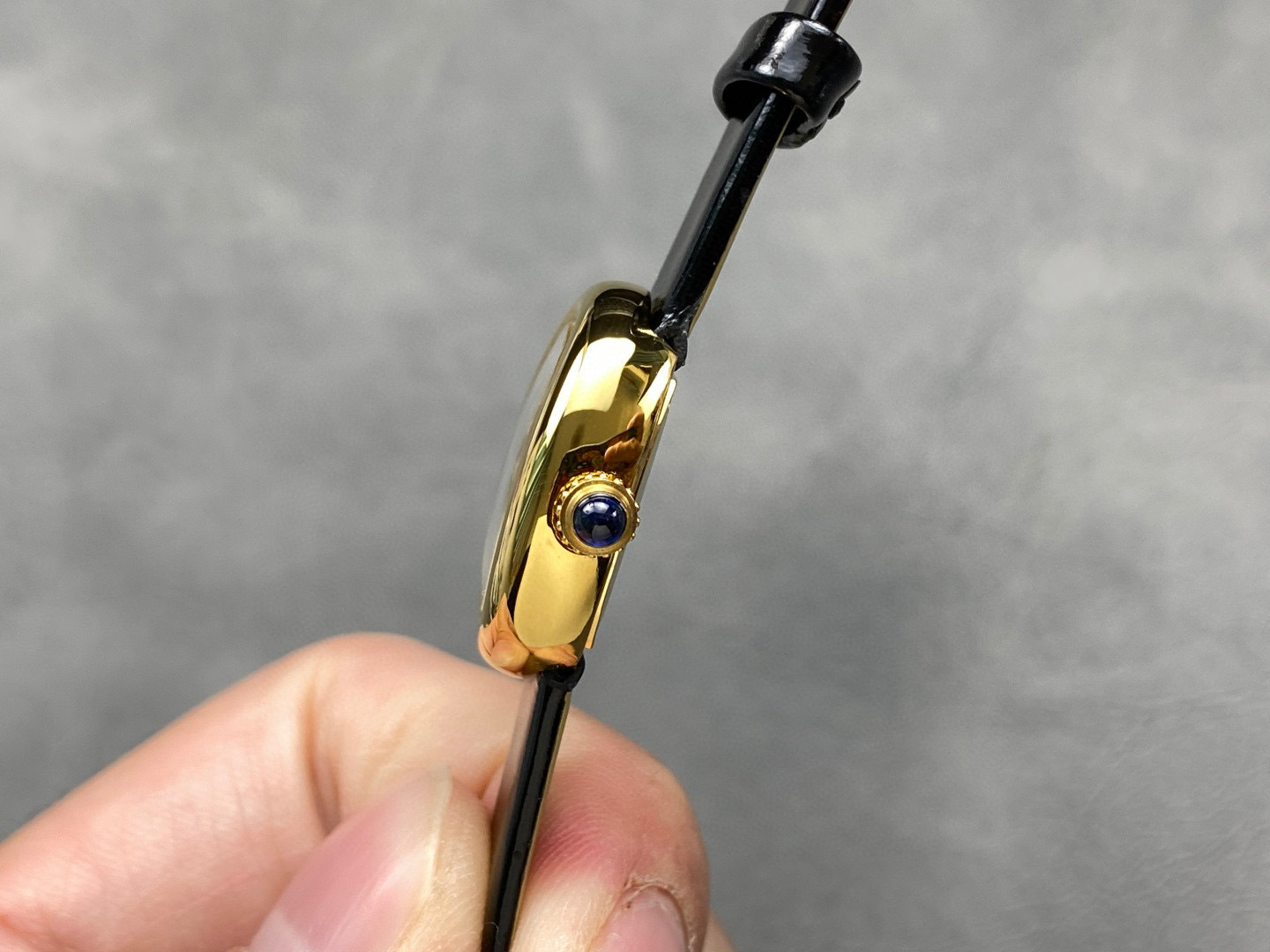 Cartier Focus on big factory goods