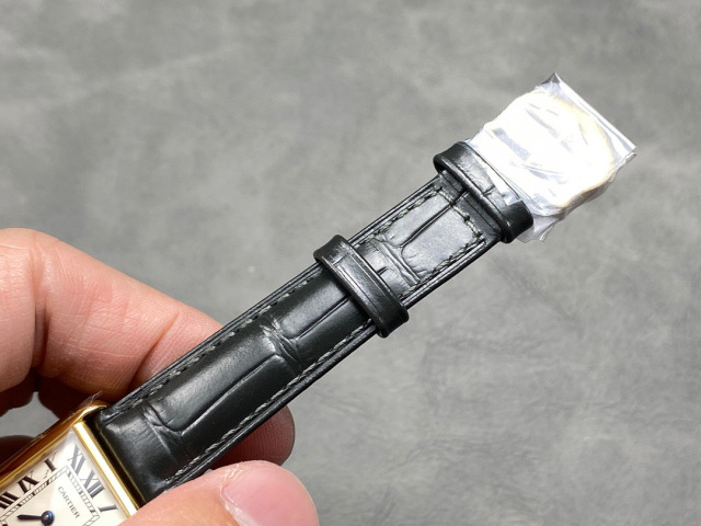 Cartier Focus on big factory goods
