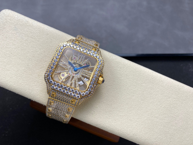 Cartier Focus on big factory goods