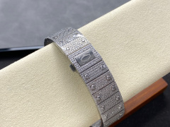 Cartier Focus on big factory goods