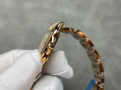 Cartier Focus on big factory goods