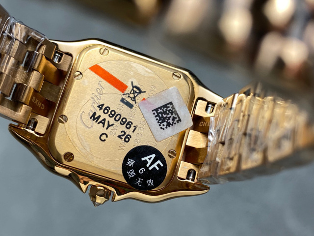 Cartier Focus on big factory goods