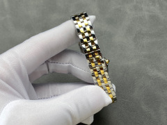 Cartier Focus on big factory goods
