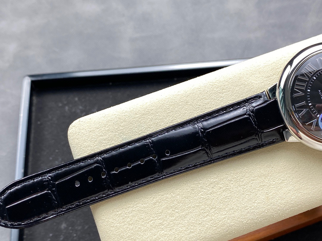 Cartier Focus on big factory goods