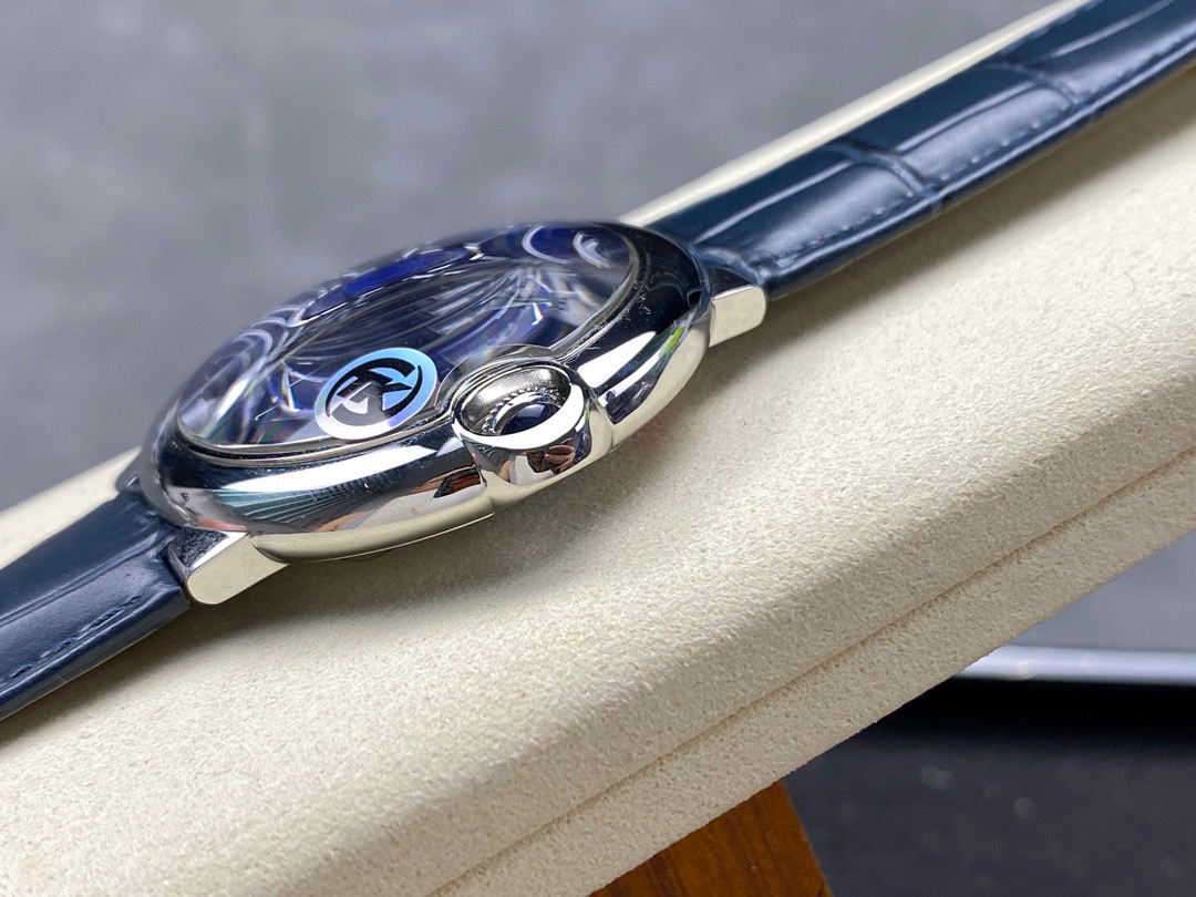 Cartier Focus on big factory goods