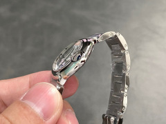 Cartier Focus on big factory goods