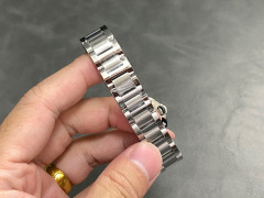 Cartier Focus on big factory goods