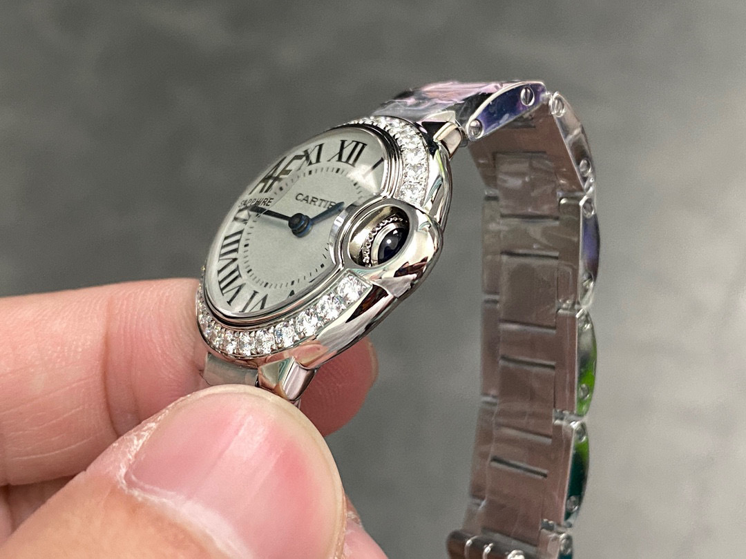 Cartier Focus on big factory goods