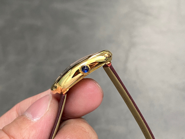 Cartier Focus on big factory goods