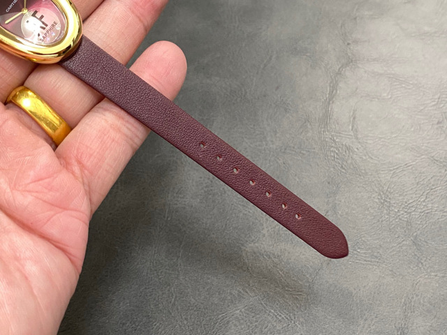 Cartier Focus on big factory goods