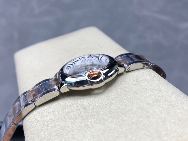 Cartier Focus on big factory goods