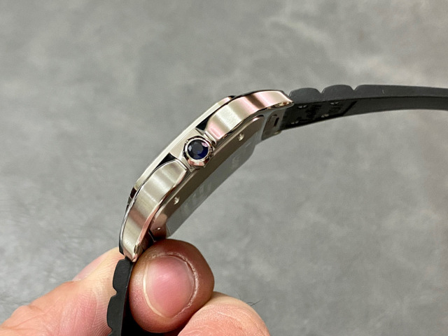 Cartier Focus on big factory goods