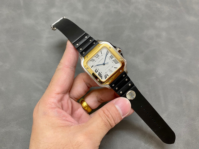 Cartier Focus on big factory goods