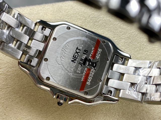 Cartier si concentra sui beni di grandi fabbriche