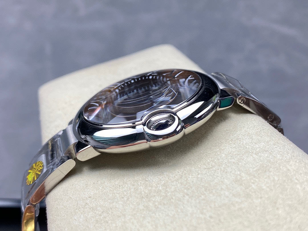 Cartier Fokus pada barangan kilang besar