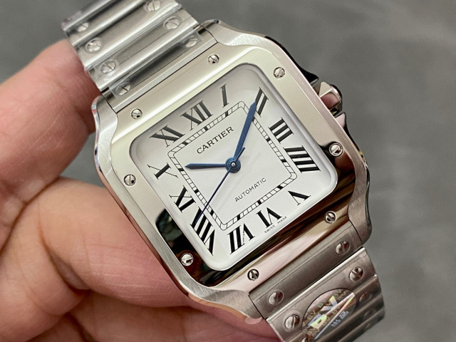 Cartier Focus on big factory goods