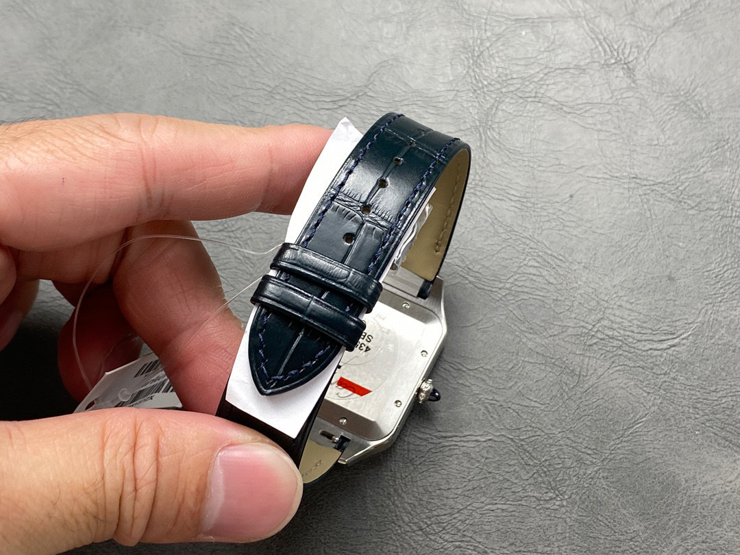 Cartier Focus on big factory goods