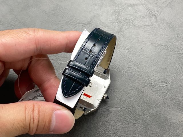 Cartier Focus on big factory goods
