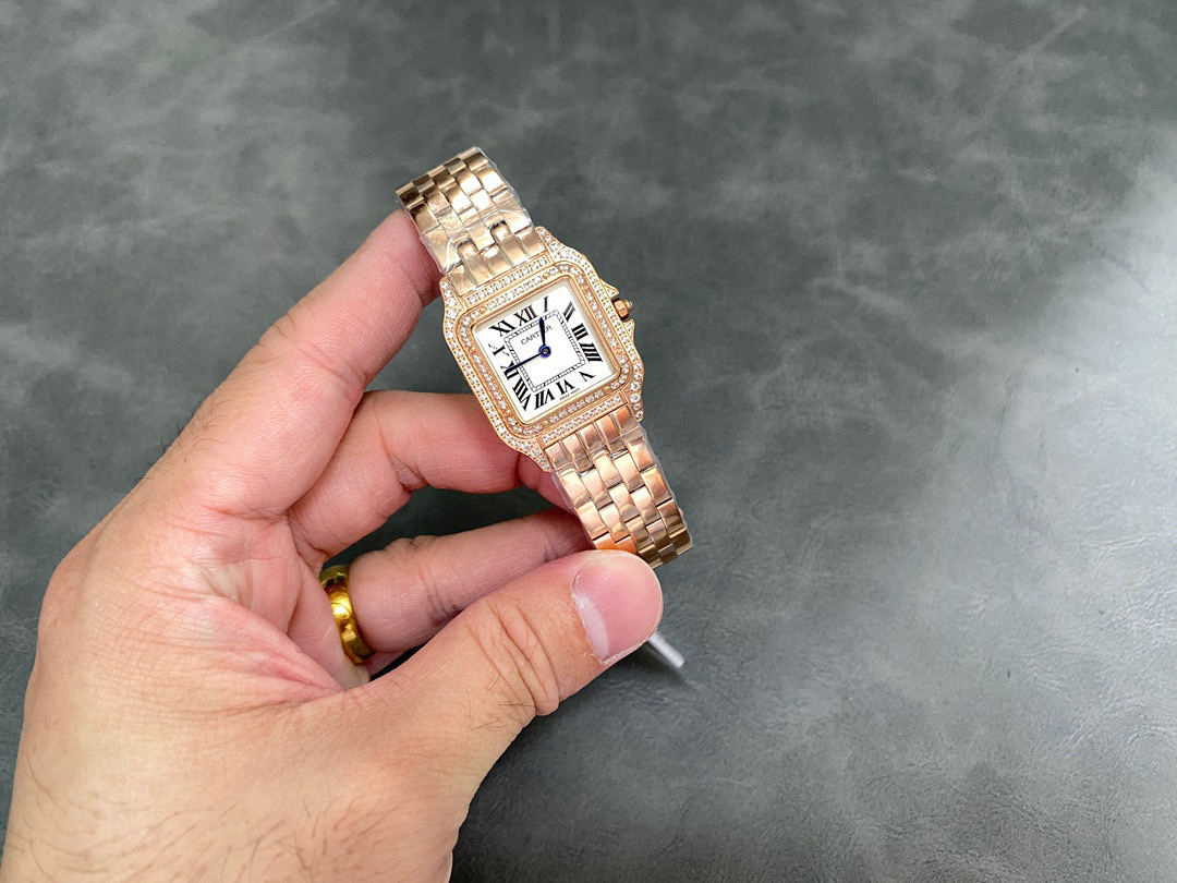 Cartier Focus on big factory goods