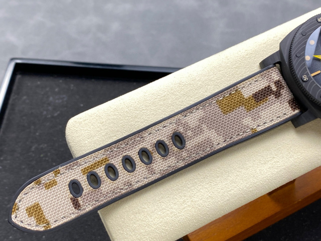 Panerai Focus on big factory goods