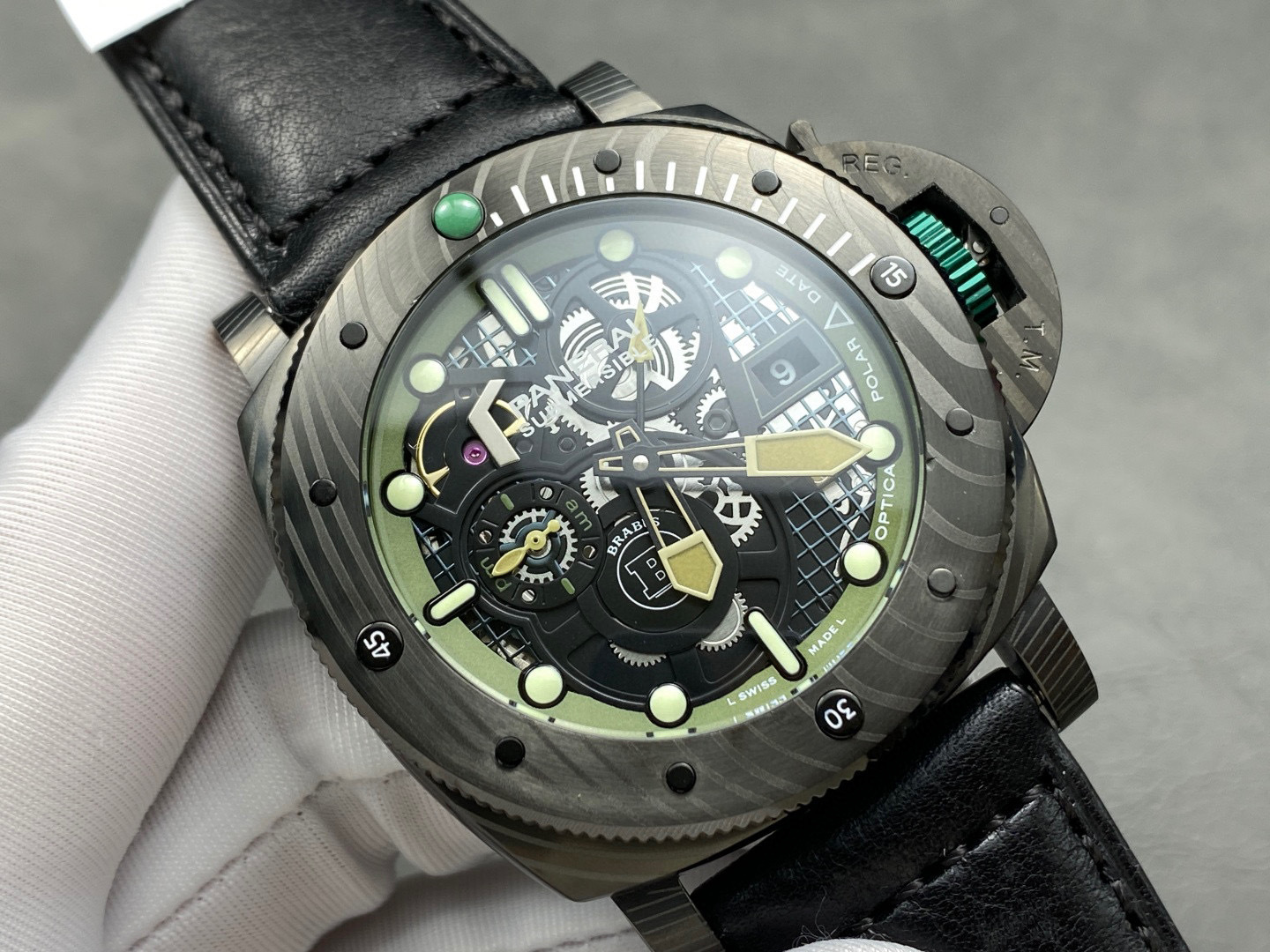 Panerai Focus on big factory goods