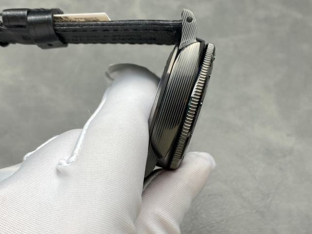 Panerai Focus on big factory goods