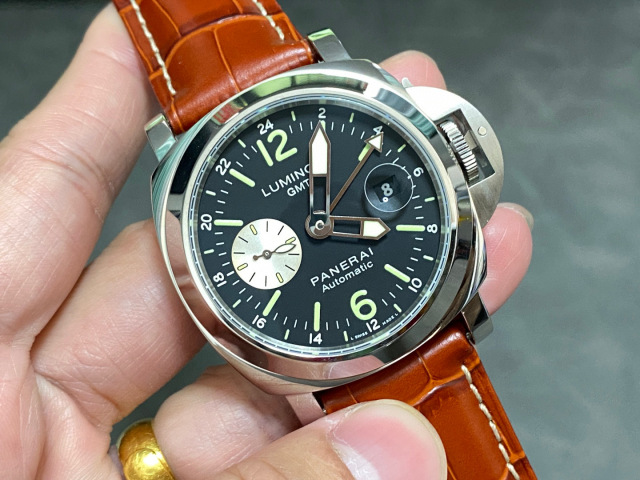 Panerai Focus on big factory goods