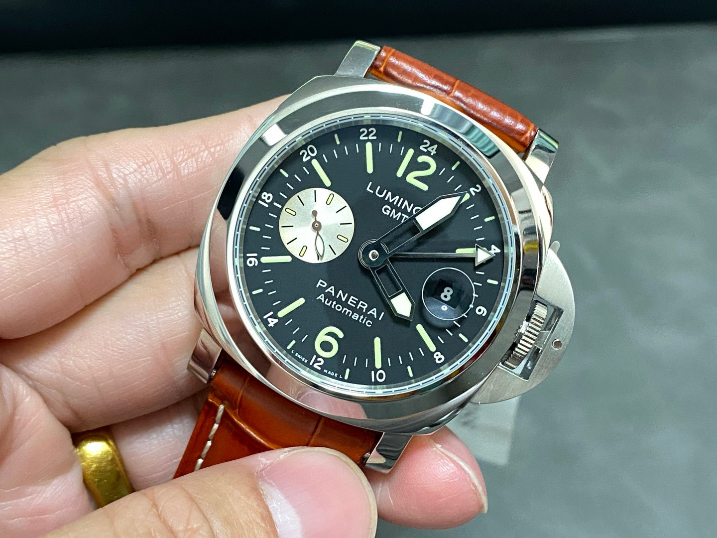 Panerai Focus on big factory goods