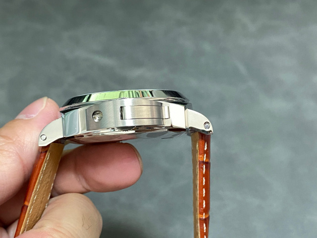 Panerai Focus on big factory goods