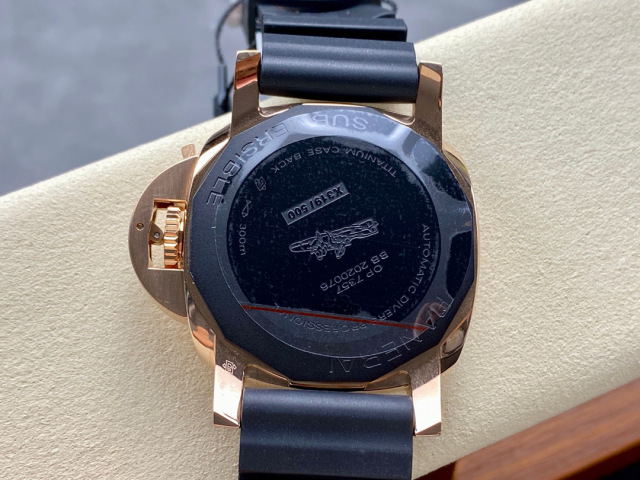 Panerai Focus on big factory goods
