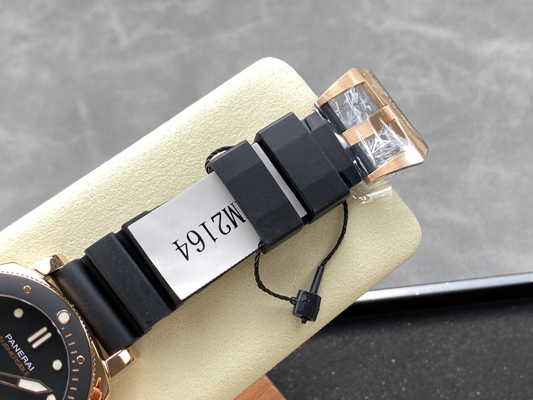 Panerai Focus on big factory goods