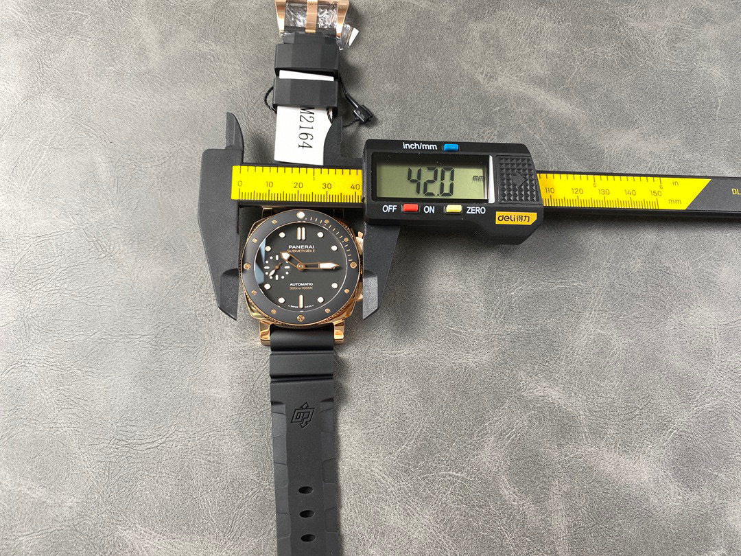 Panerai Focus on big factory goods