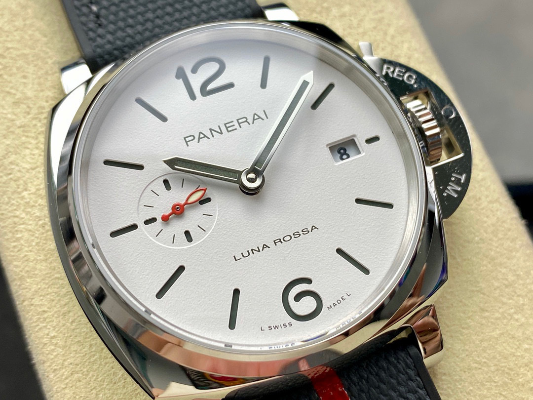 Panerai Focus on big factory goods