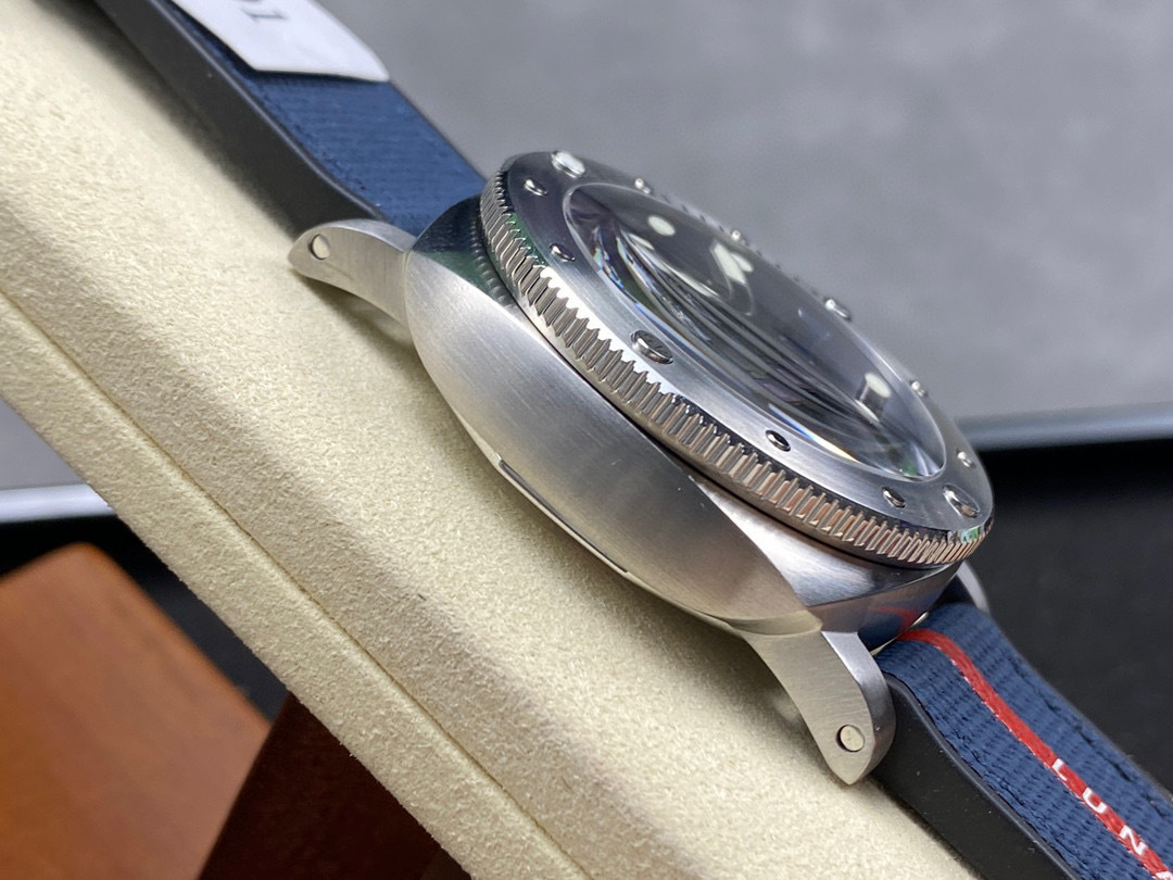 Panerai Focus on big factory goods
